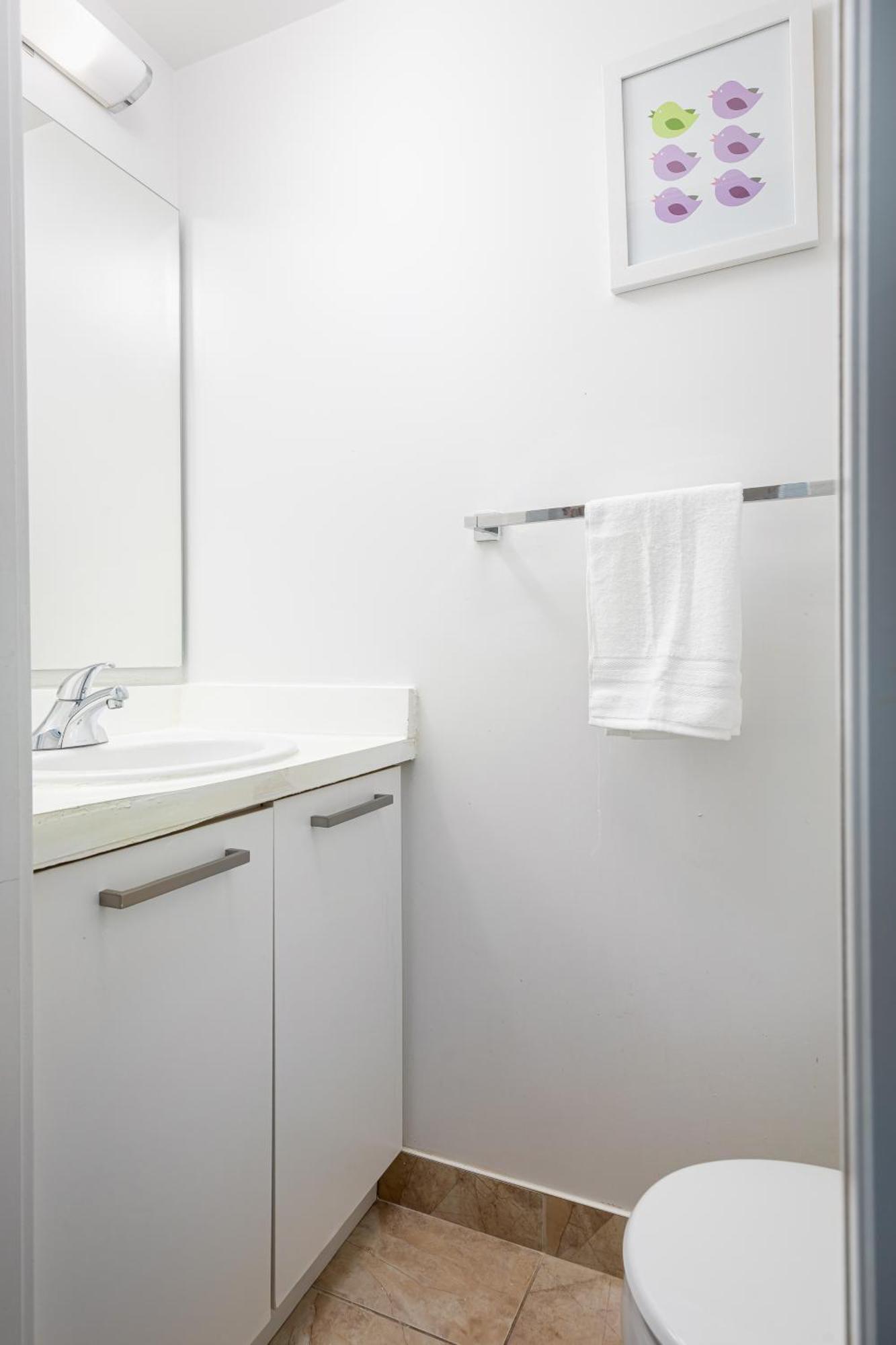 Downtown Toronto Condo Near Cn Tower, Scotiabank Arena, Rogers Centre, Union Station Extérieur photo