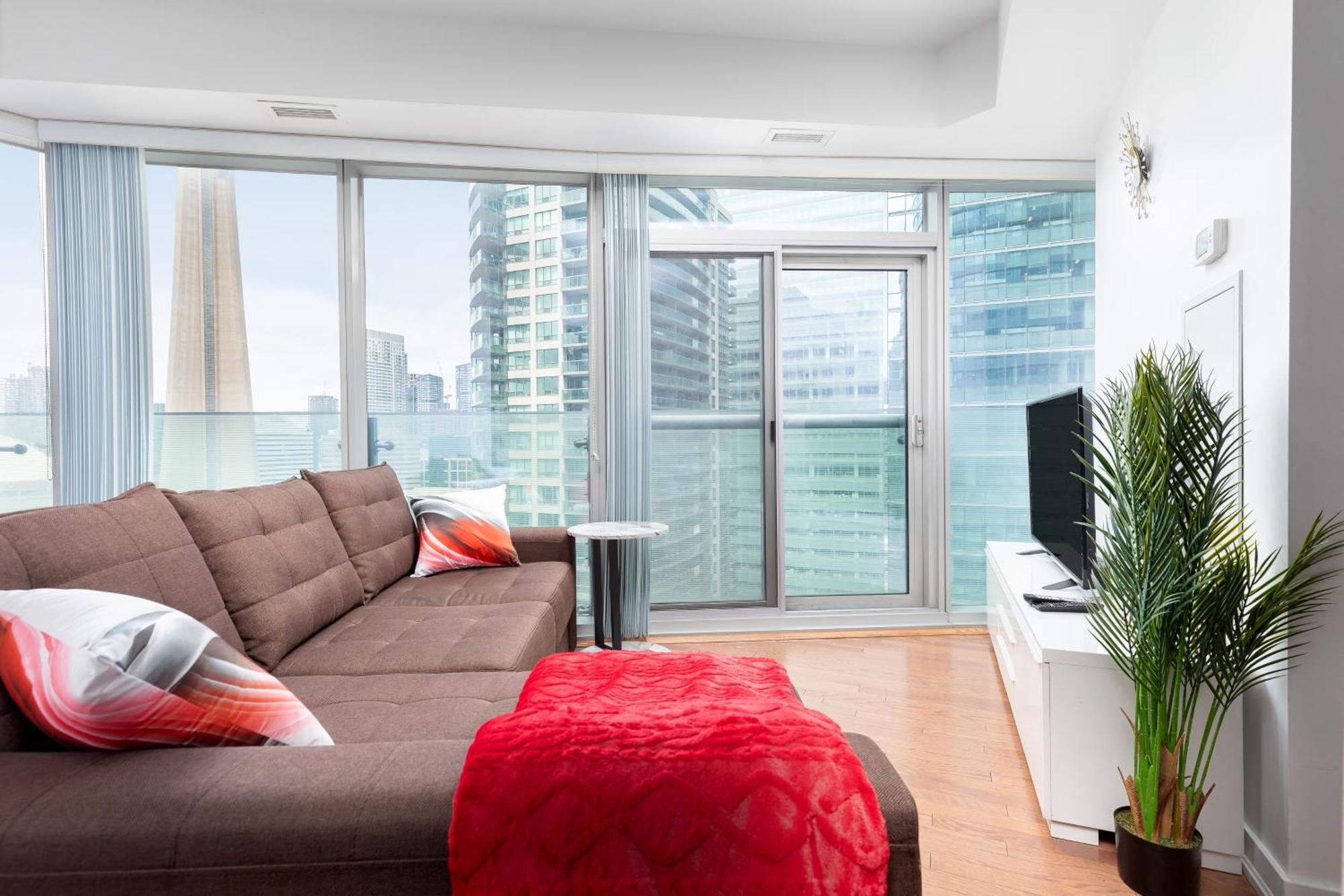 Downtown Toronto Condo Near Cn Tower, Scotiabank Arena, Rogers Centre, Union Station Extérieur photo